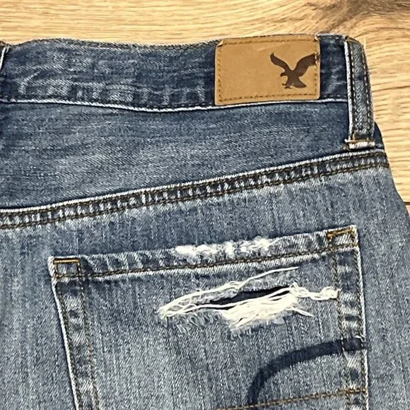 American Eagle Vintage Hi-Rise Festival Shorts SZ 6 Denim Distressed Blue Jean - Picture 10 of 10